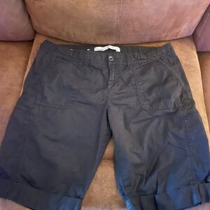 Old Navy Women's Black Bermudas
